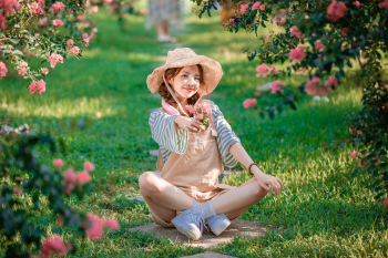 Cô gái, con gái, phụ nữ, girl, vườn hoa, mùa xuân - Long_Phung (5)