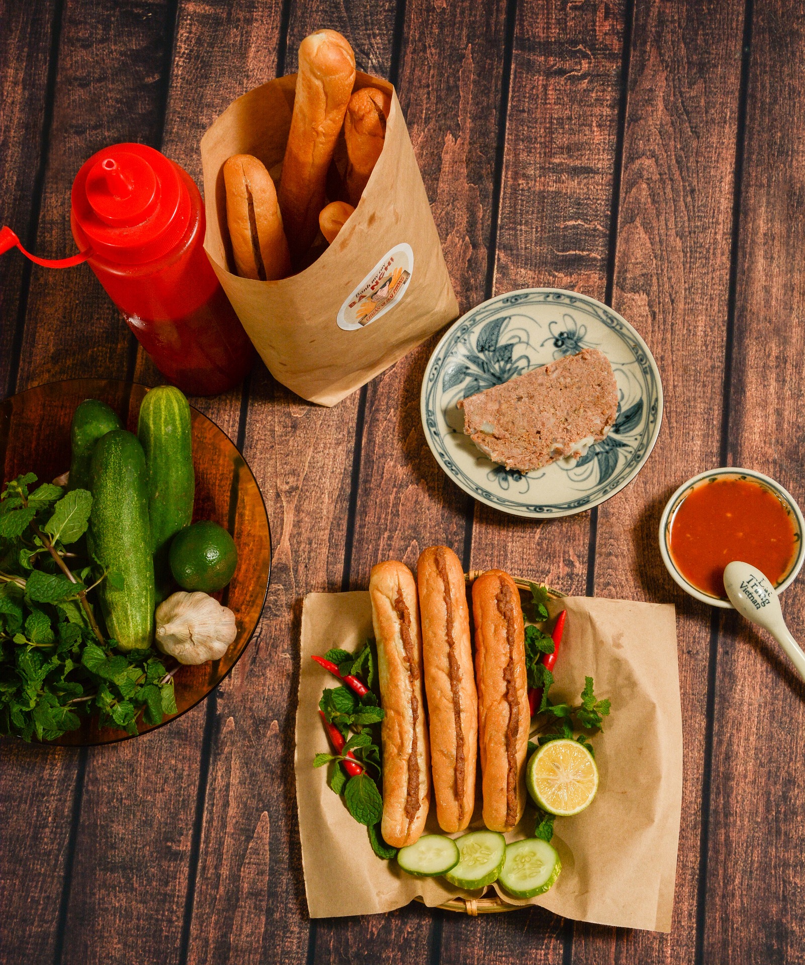 Món ăn Việt Nam, ẩm thực Việt Nam, bánh mì que, bánh mì, bánh mì pa tê - phuonghoangthuy