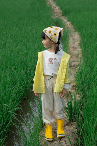 Em bé, trẻ em, con gái, girl, đồng ruộng, nông dân -  Jupilu 9