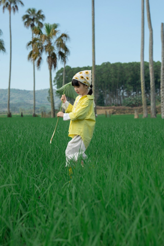 Em bé, trẻ em, con gái, girl, đồng ruộng, nông dân -  Jupilu 11