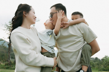 Em bé, trẻ em, con trai, nam, gia đình, family, vợ chồng-  Jupilu 2