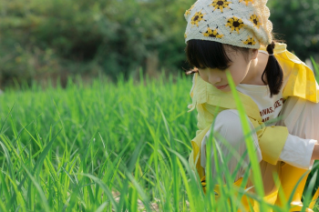 Em bé, trẻ em, con gái, girl, đồng ruộng, nông dân -  Jupilu 5