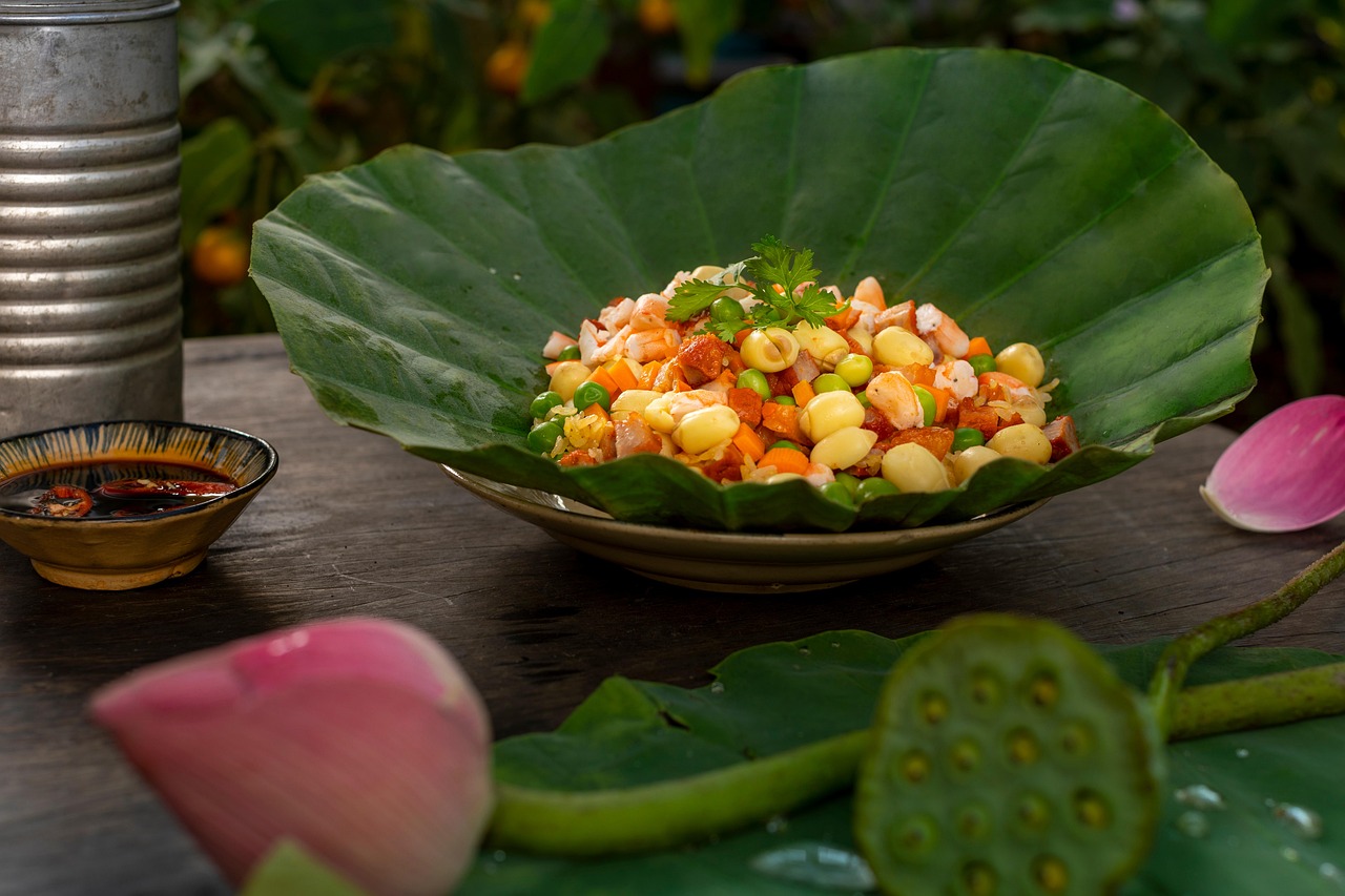 Cơm, cơm trộn, món ăn, Việt Nam, cơm lá sen - phamkhanhquynhtrang (1)