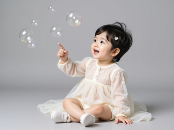 Em bé, trẻ em, con gái, girl, kids, chụp ảnh, vui vẻ 55