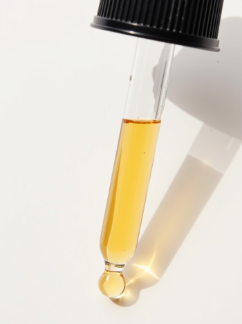 Serum, tinh chất, trang điểm, make up, mỹ phẩm 15