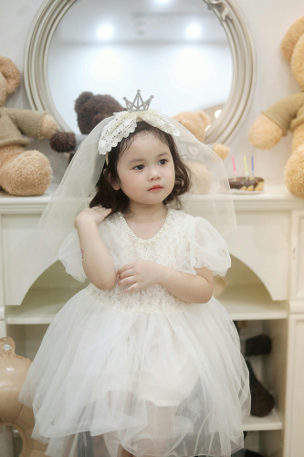 Em bé, trẻ em, con gái, girl, kids, chụp ảnh, vui vẻ- Mochi mochi 60