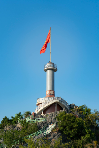 Cột cờ Lũng Cú, Lung Cu Flagpole, Hà Giang, Cờ Việt Nam, Núi, Mountain, Bầu trời xanh, Blue sky, Landscape - hoangtuantruong