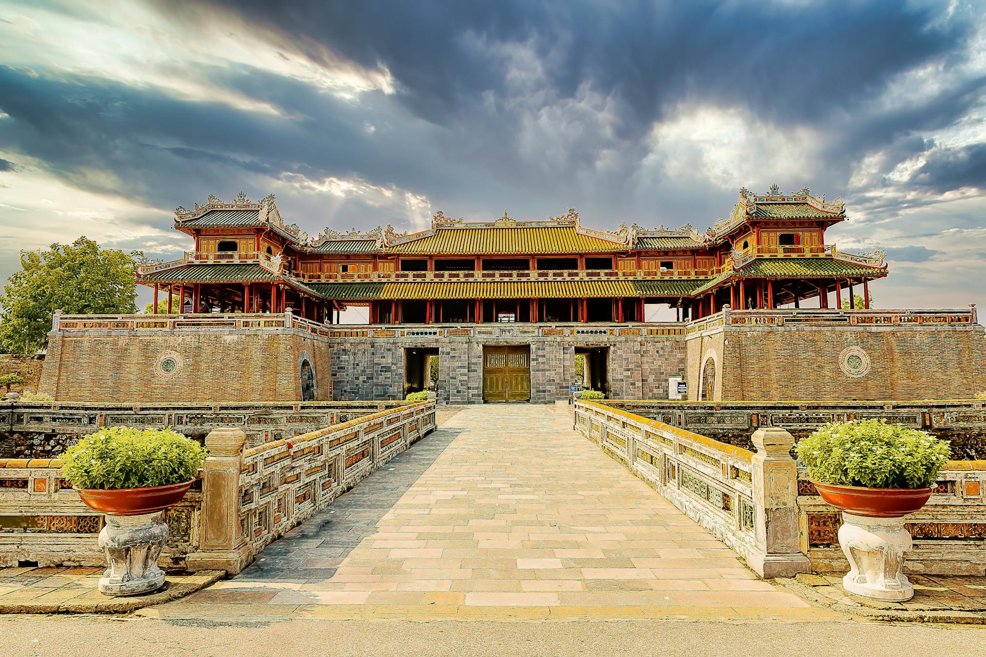 Hoàng thành Huế, Hue Imperial City, Huế, Việt Nam, kiến trúc cung đình, royal architecture, ánh sáng ban đêm, night light, di sản thế giới, world heritage, di tích lịch sử - Alberto Capparelli