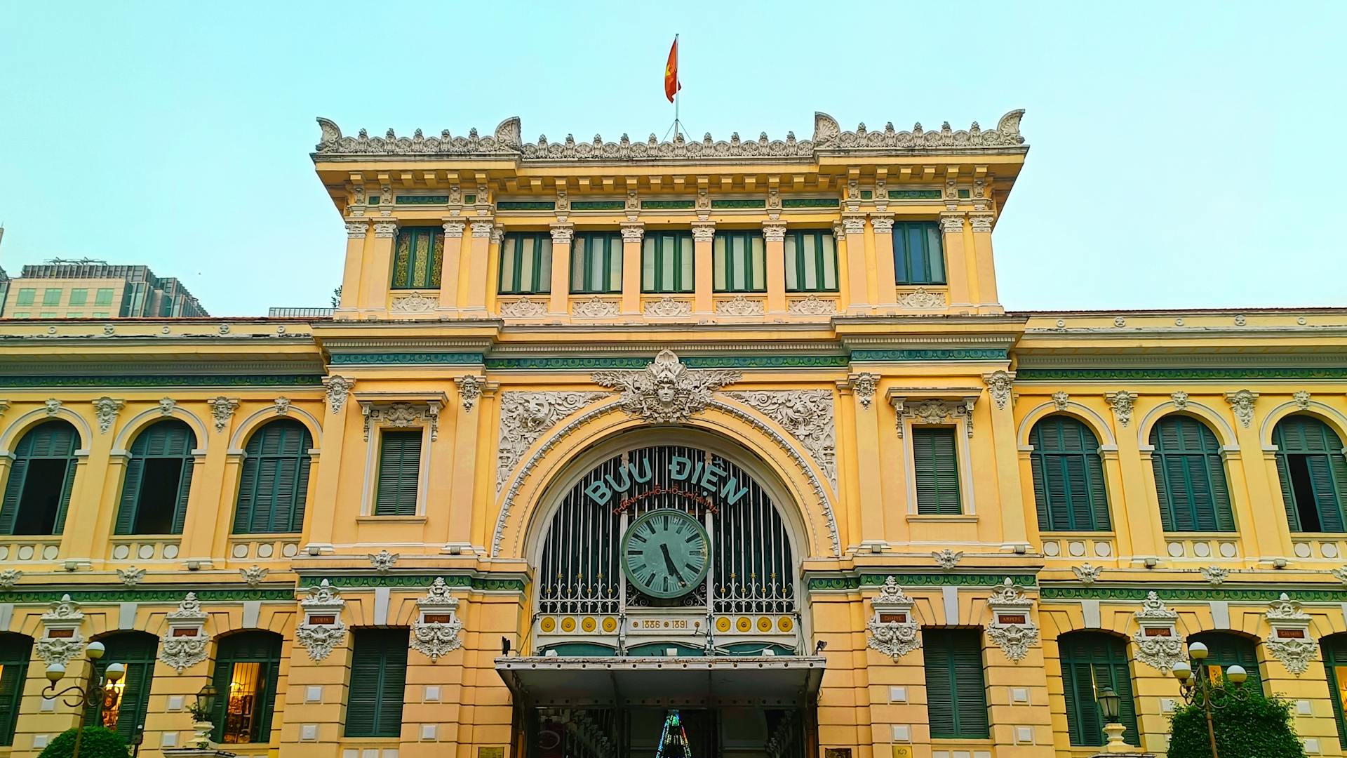 Bưu điện trung tâm Sài Gòn, Saigon central post office, Hồ Chí Minh, Ho Chi Minh City, background, wallpaper - Phát Trương