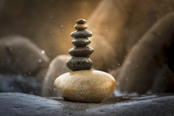 Đá xếp, stacked stones, thiền định, meditation, cân bằng, balance, sóng nước, water splash, đá biển, sea rocks,- Quangpraha