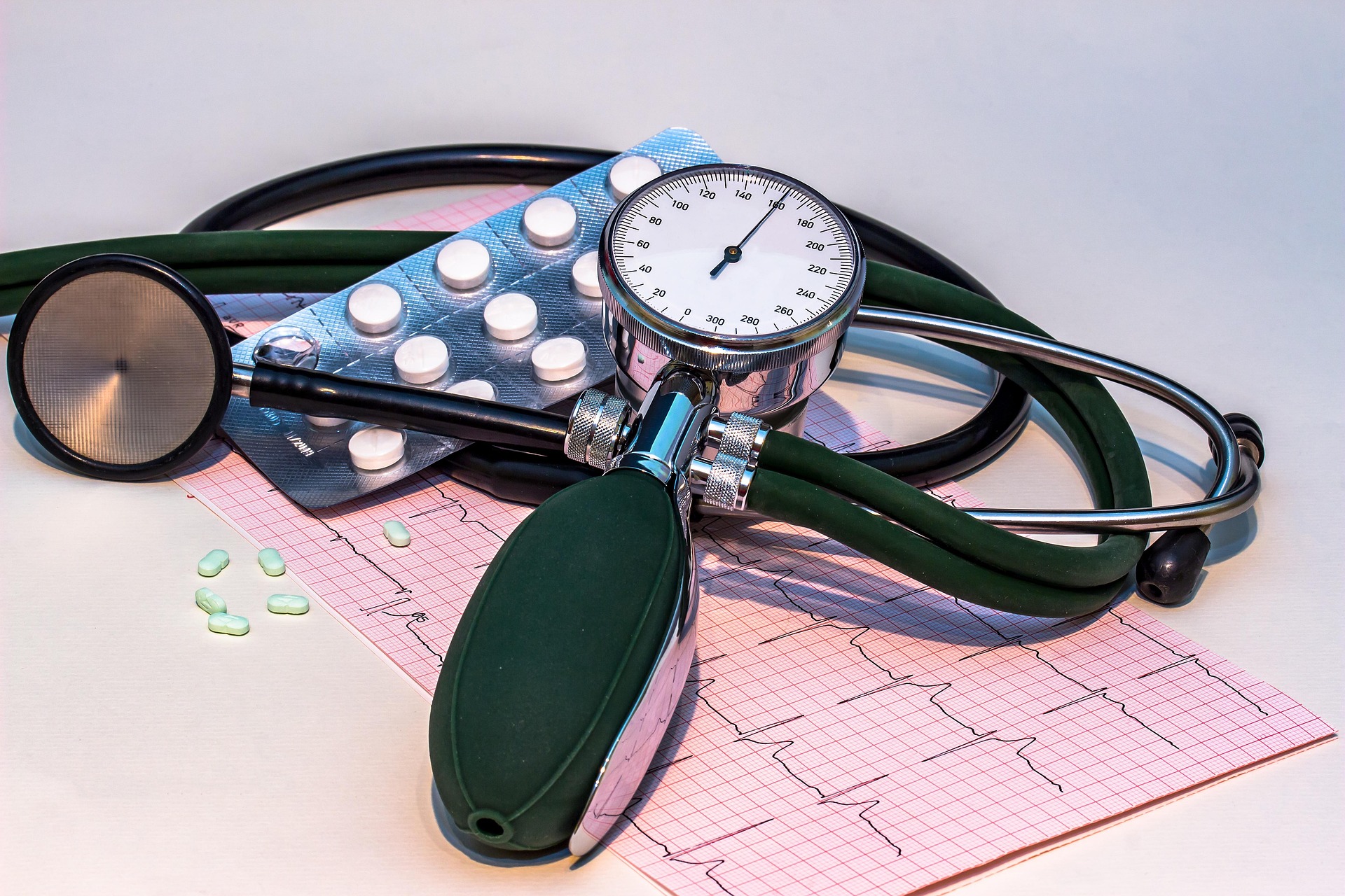 Máy đo, health, sức khỏe, medical, y tế, check, kiểm tra, diagnosis, chẩn đoán - Myriams-Fotos