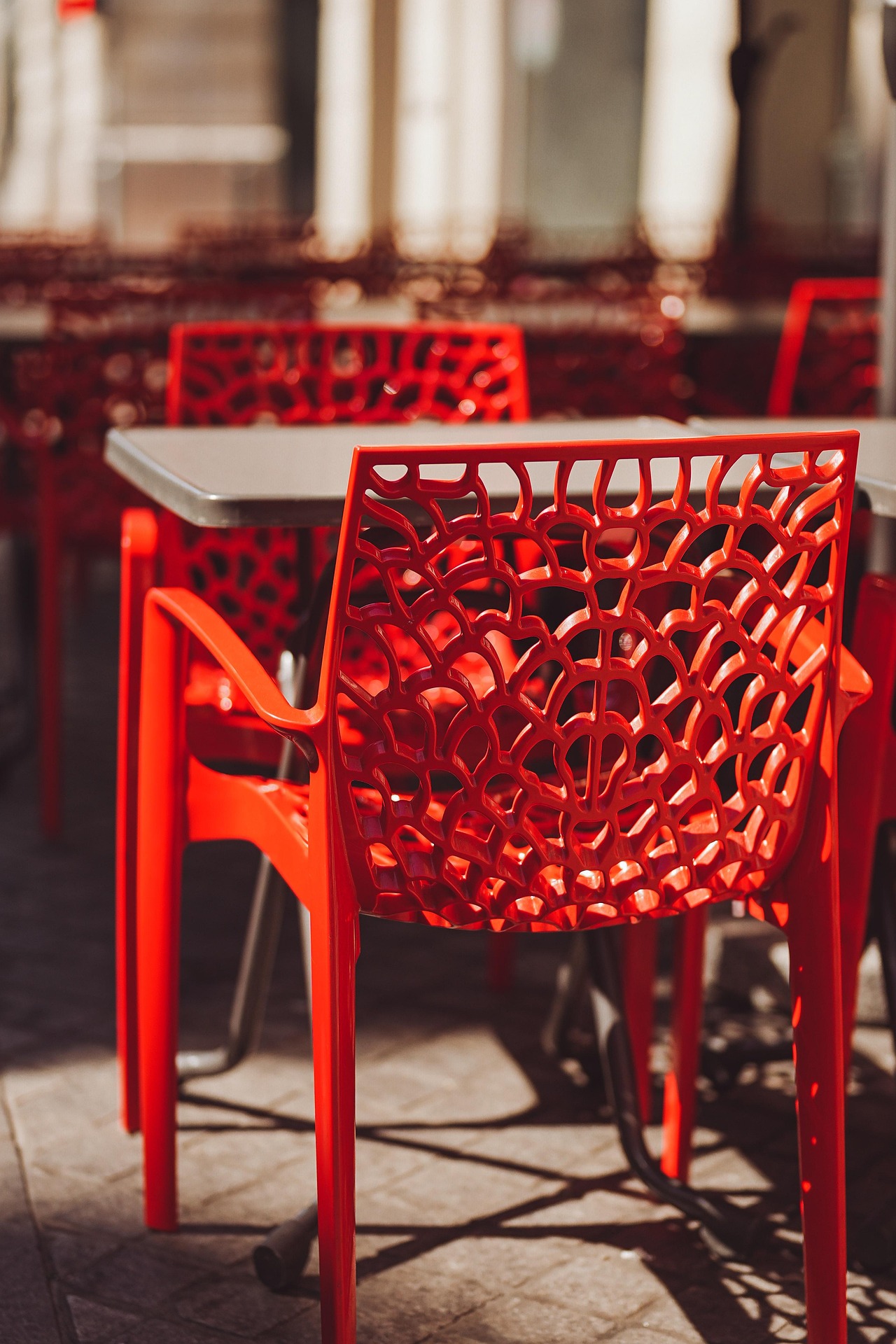 Ghế,chair, bàn gỗ,wooden table, quán cà phê, café patio-  mariya_m