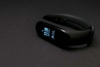 Đồng hồ thông minh, đeo tay, kỹ thuật số, smartwatch, wrist wearable, digital screen- tomekwalecki 1