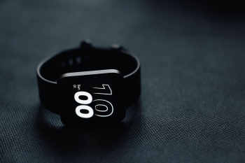 Đồng hồ thông minh, đeo tay, kỹ thuật số, smartwatch, wrist wearable, digital screen- indraprojects
