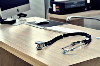 Ống nghe, stethoscope, bàn làm việc, thiết bị y tế, healthcare--orzalaga
