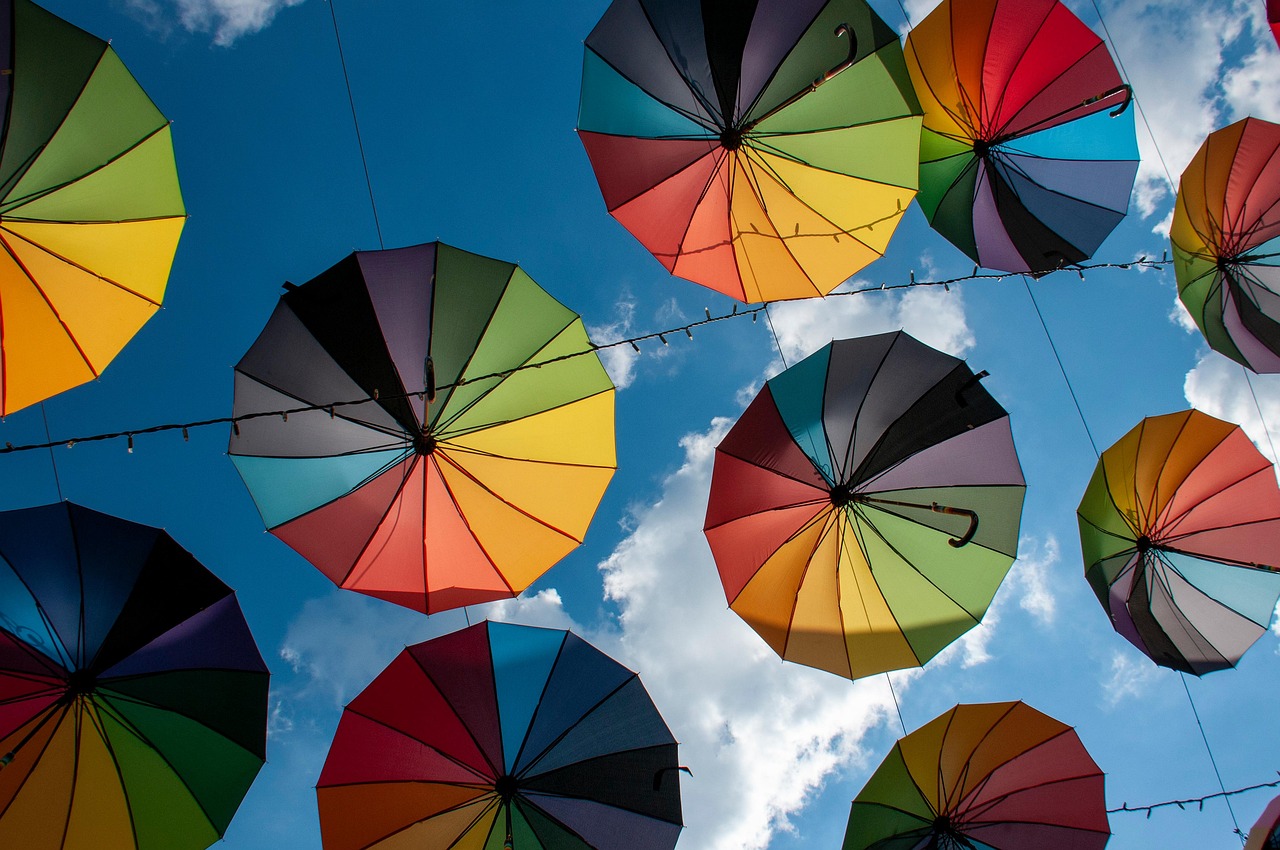 Ô bay, flying umbrellas, đầy màu sắc, colorful, trang trí, decoration, nghệ thuật, art, hình nền, background - Nick115