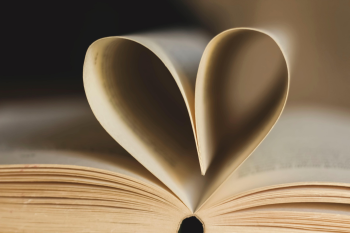 sách, book, tình yêu, love, trái tim, heart, trang giấy, paper pages- un-perfekt 1