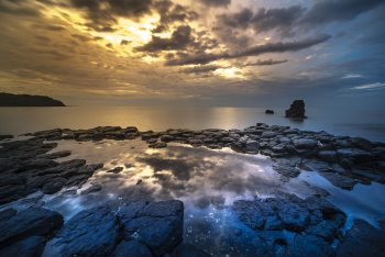 Bãi đá ven biển, coastal rock, hoàng hôn, sunset, biển, sea, mây trời, sky- Quangpraha 8