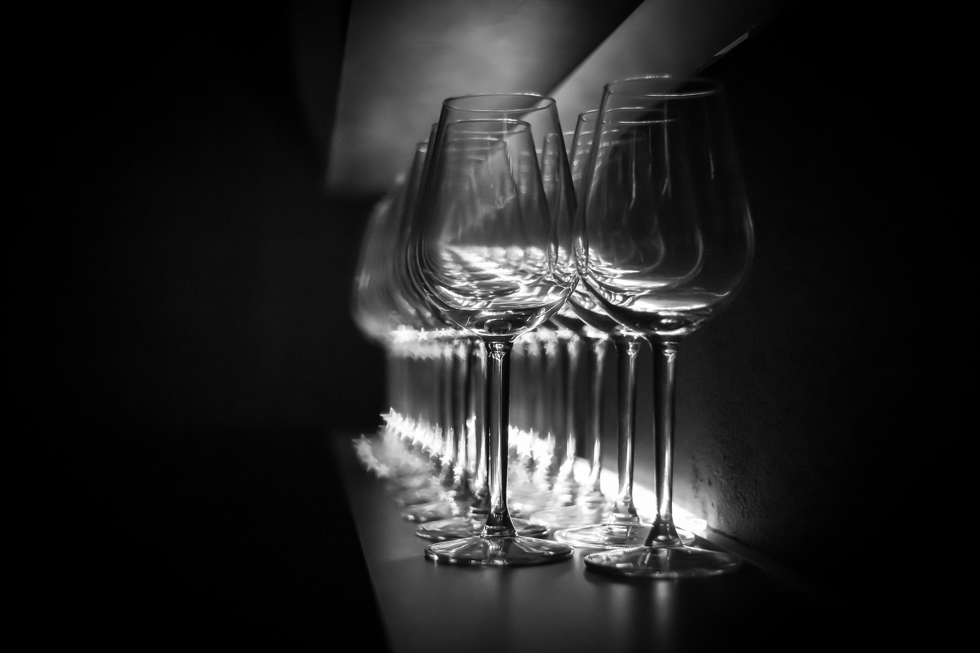 Ly thủy tinh, glassware, sắp xếp, bàn bar, trắng đen - g3gg0