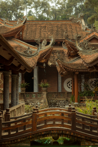 Địa Tạng Phi Lai Tự, chùa, pagoda, mái ngói, tiled roof, rồng, dragon,truyền thống, traditional, Việt Nam, Vietnam, điêu khắc, sculpture, cổ kính, ancient ,cầu, bridge, ao, pond - HONG SON 1