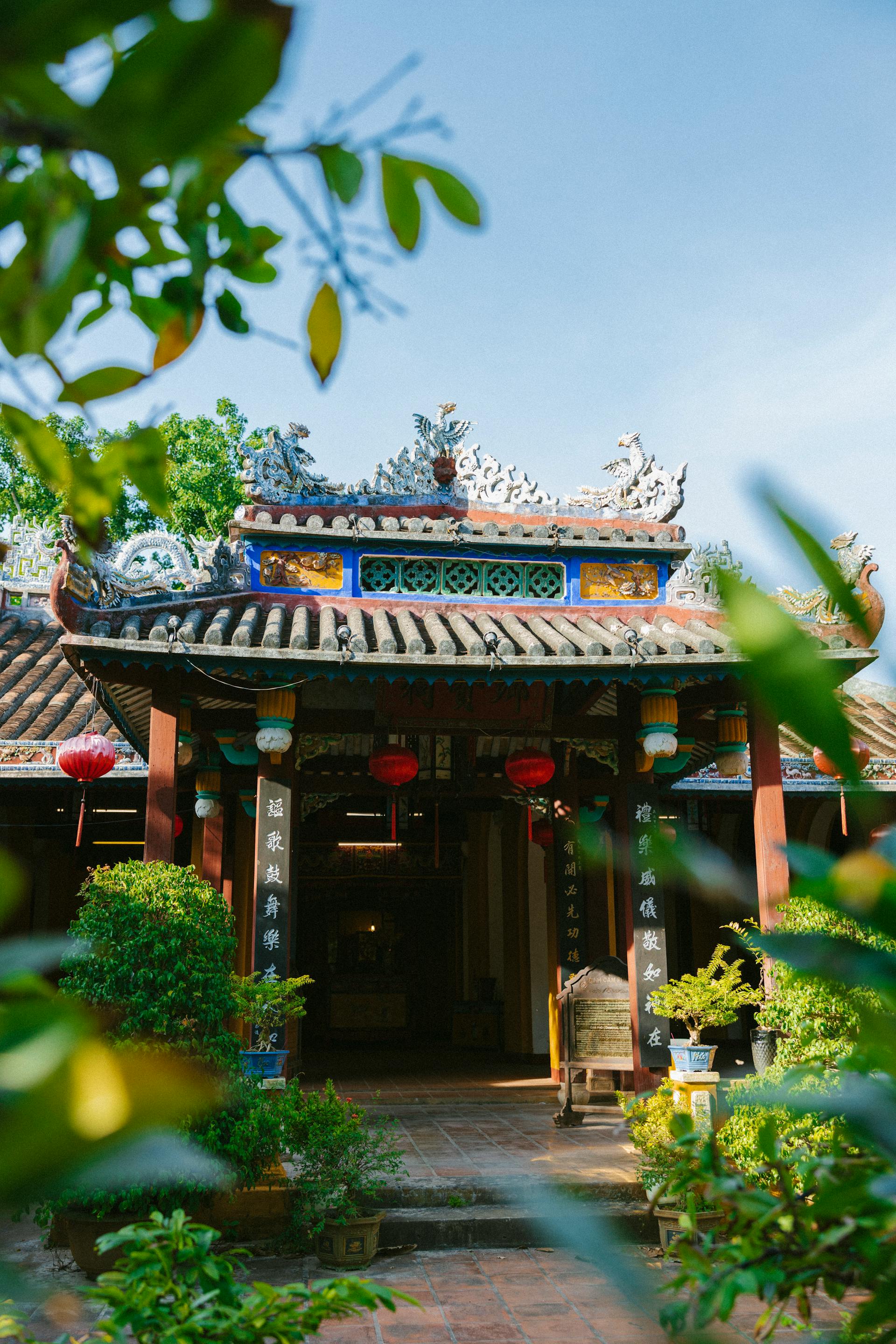 Đình Cẩm Phô, Cam Pho communal house, Hội An, Hoi An, kiến trúc, architecture, đèn lồng, lantern, chùa, pagoda, cổng, gate - HONG SON