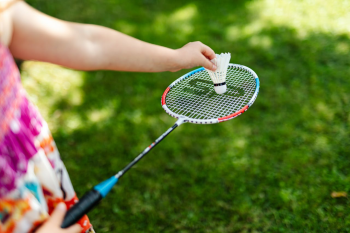 Cầu lông, quả cầu, badmintone, vợt cầu lông, badminton racket, sport, thể thao  - Kaboompics