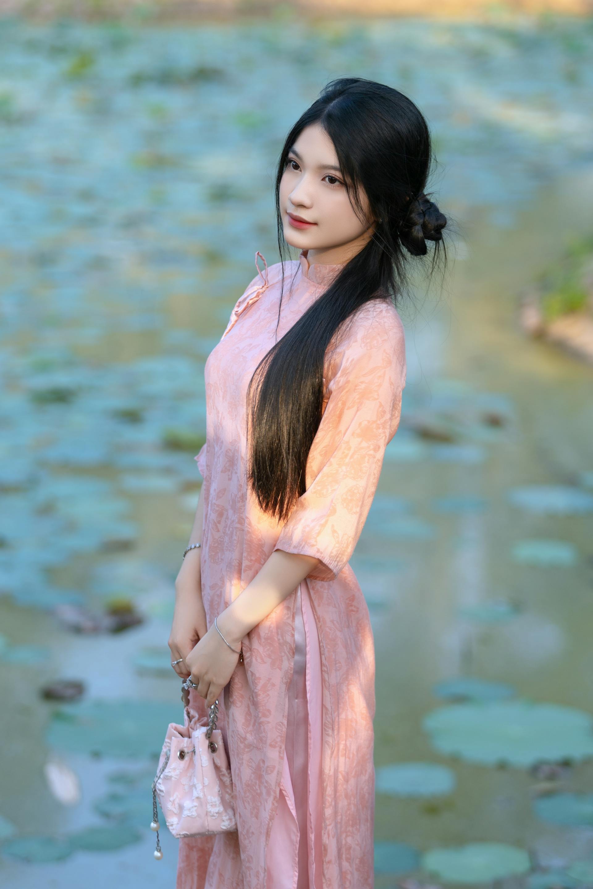 Áo dài, con gái, sinh viên, student, truyền thống, Việt Nam, cô gái, girl - Sơn Ngọc 3