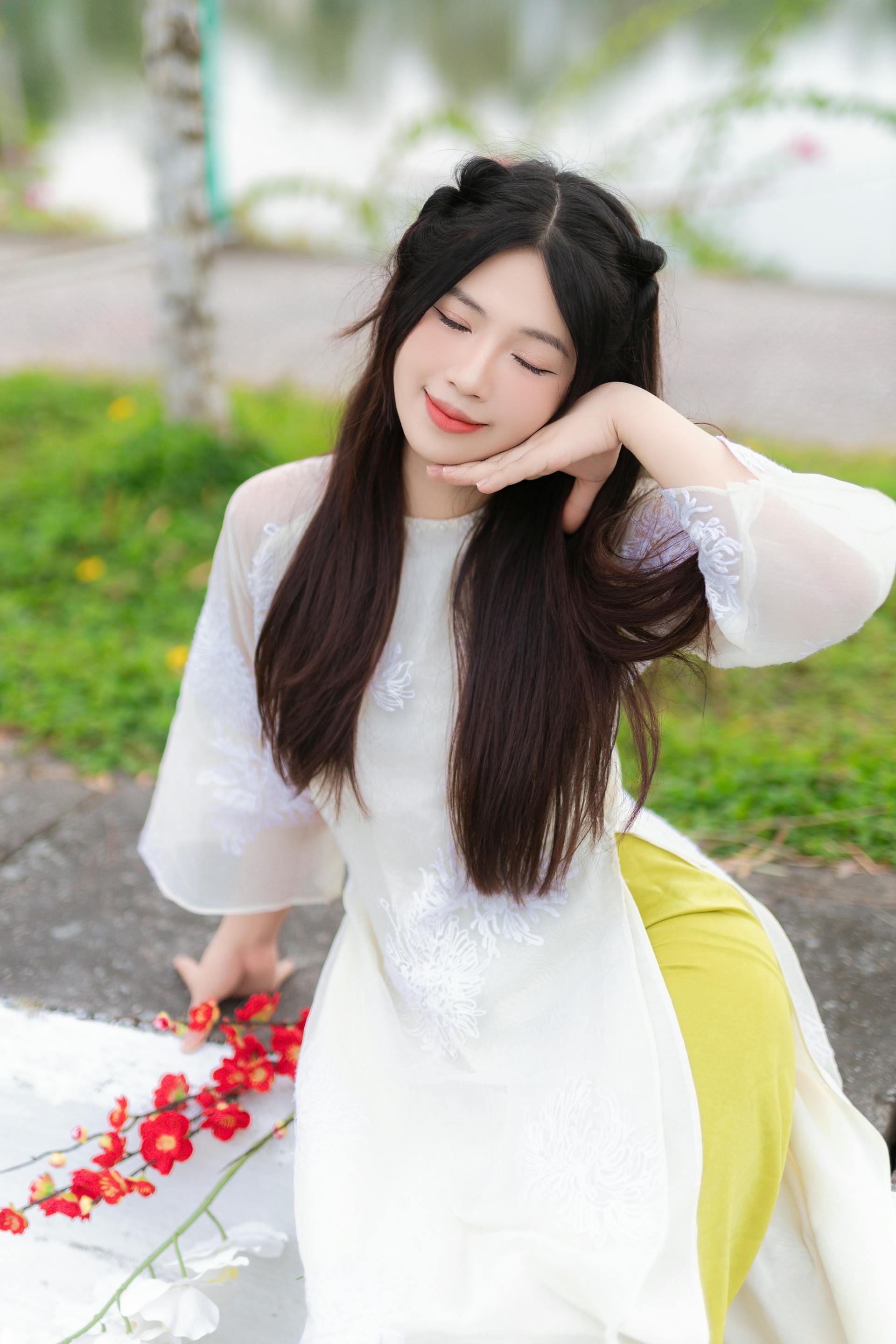 Áo dài, con gái, sinh viên, student, truyền thống, Việt Nam, cô gái, girl - Sơn Ngọc 11