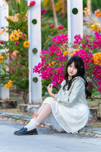 Con gái, sinh viên, Việt Nam, cô gái, girl, công viên, park, picnic - Sơn Ngọc 23