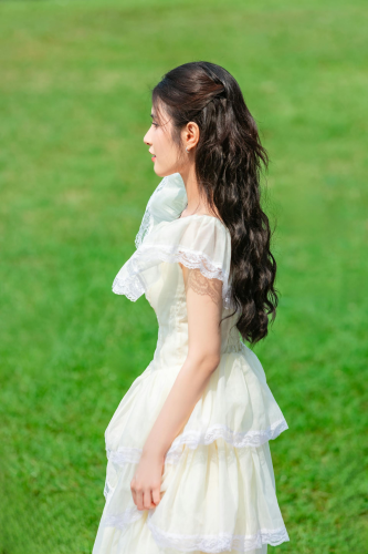 Con gái, sinh viên, Việt Nam, cô gái, girl, công viên, park, picnic - Sơn Ngọc 5