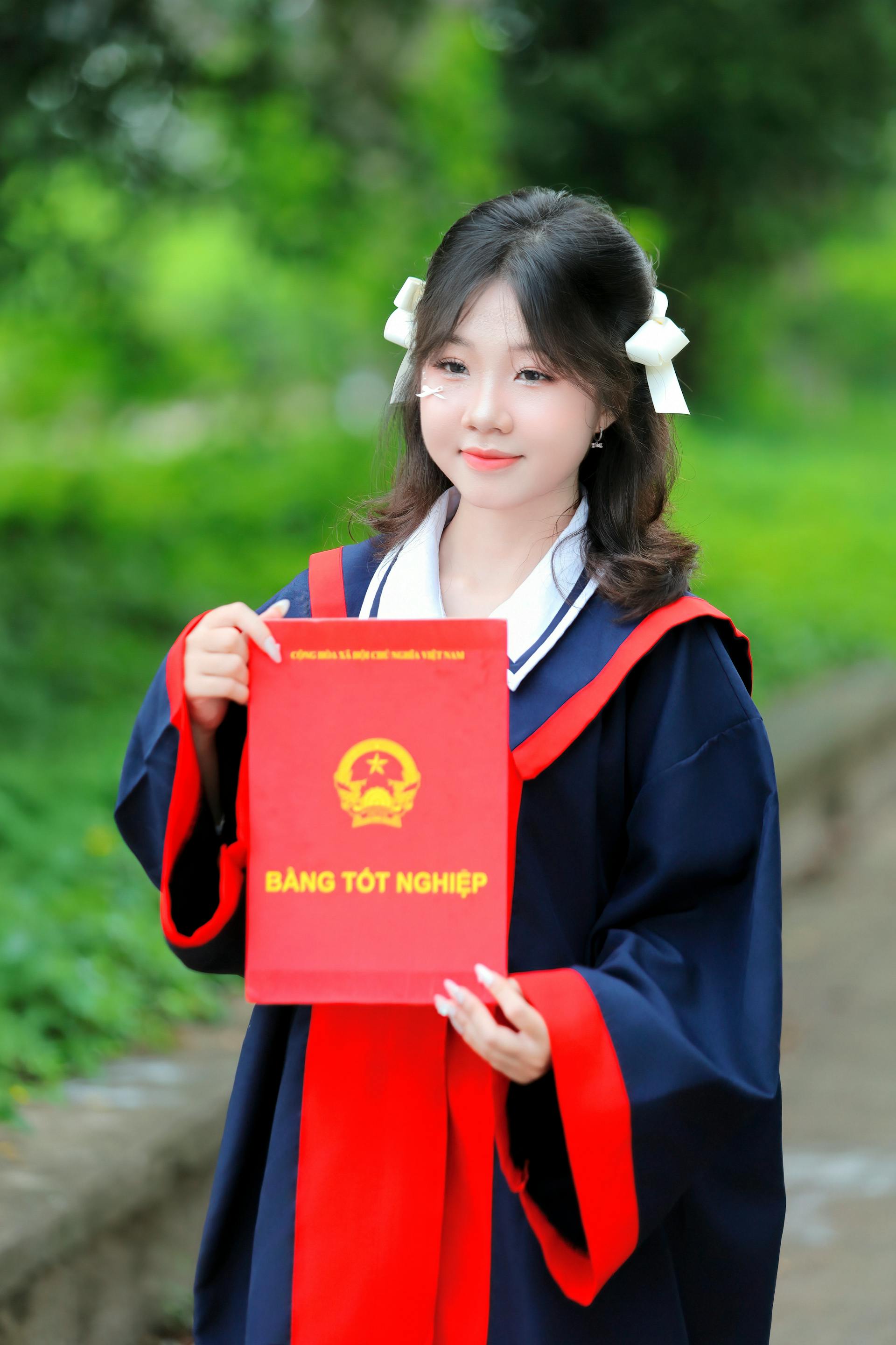 Tốt nghiệp, graduation, Học sinh, student, sinh viên, Việt Nam, con gái, cô gái, girl - Sơn Ngọc 22