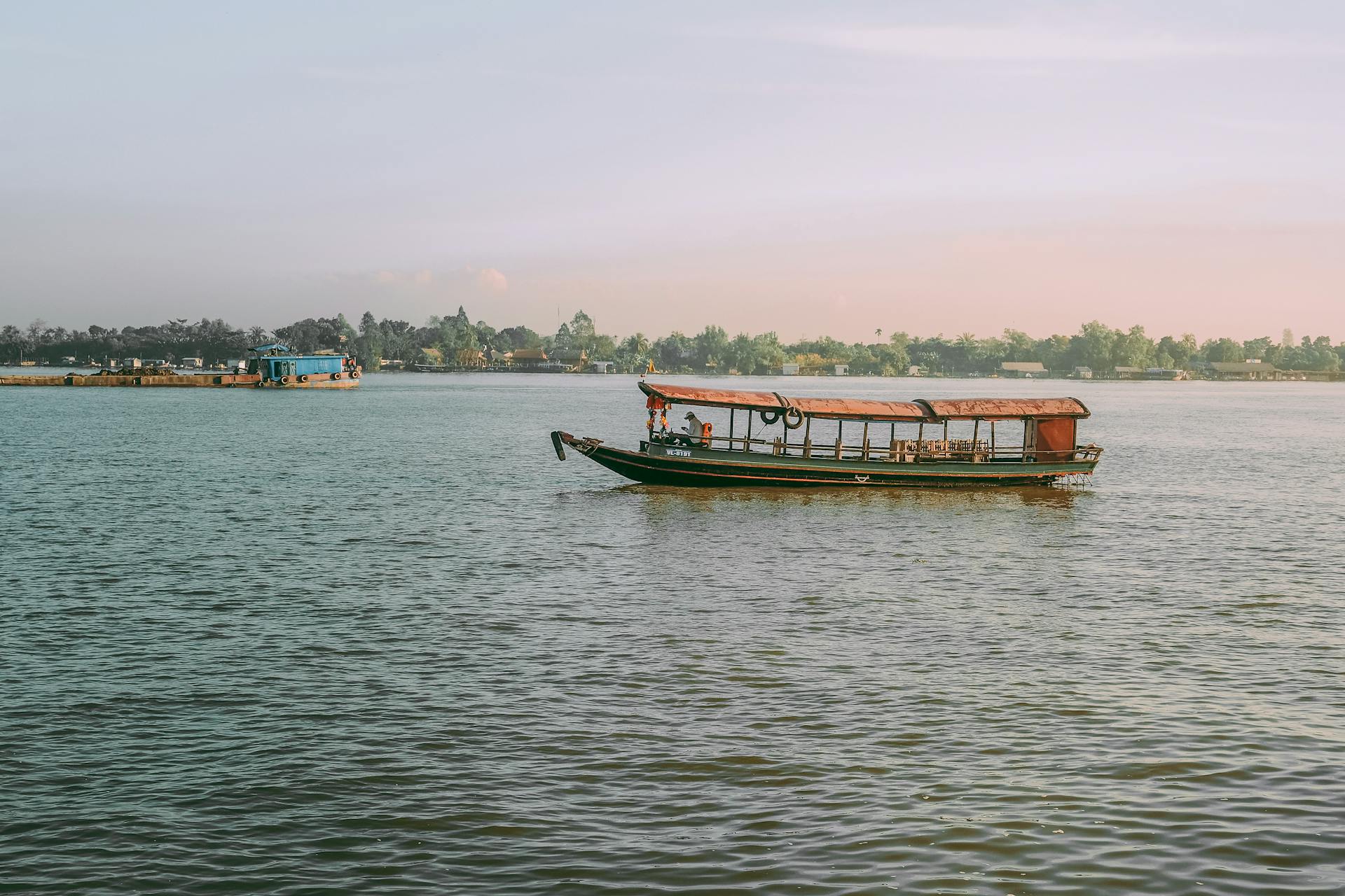 Thuyền, boat, sông, river du lịch, travel, Việt Nam, Vietnam, bầu trời, sky - Vũ Bụi
