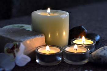 Scented candles, nến thơm, relaxation, thư giãn, wellness, sức khỏe - taniabri777