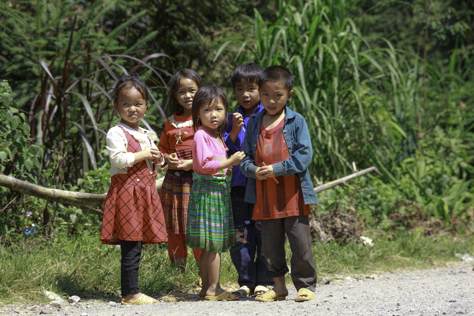 Đồng bào dân tộc, trẻ em, bản làng, child, ethnic minorities, villages - Quangpraha