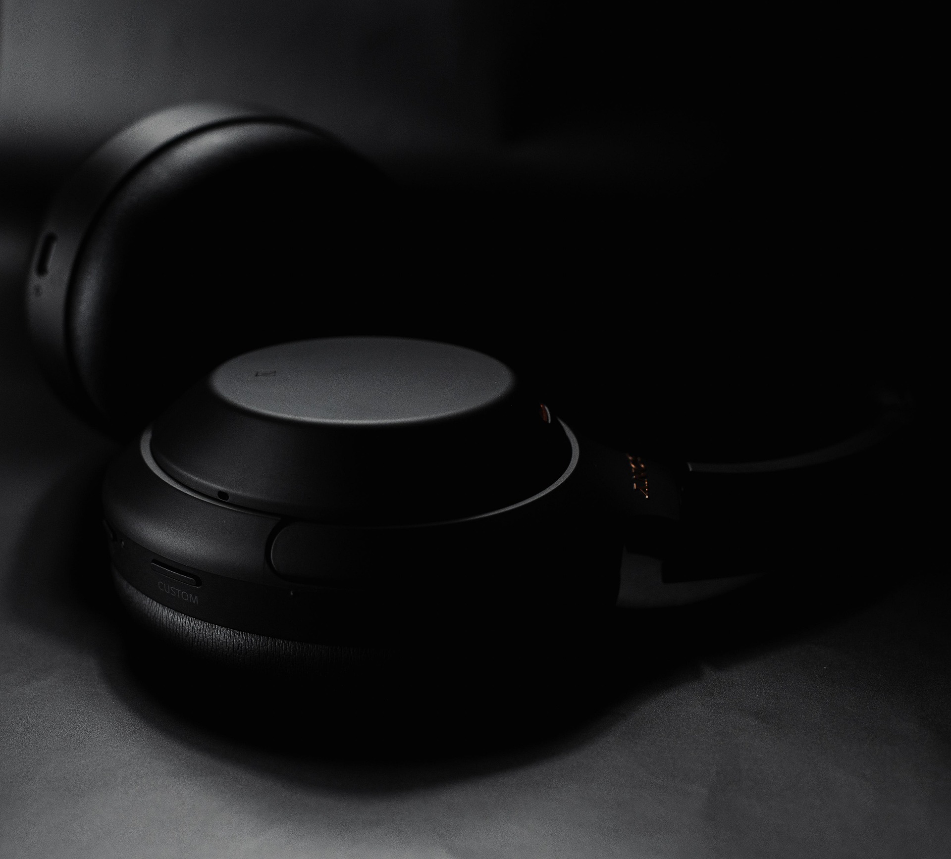 Tai nghe, điện tử, headphones, electronics, cộng nghệ, technology - Cristhian_Adame_Photo 1