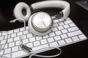 Tai nghe, điện tử, headphones, electronics, cộng nghệ, technology -StockSnap 2