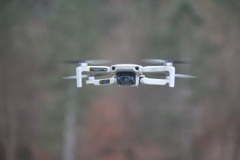 Flycam, drone, máy bay không người lái, aerial photography- zanychew