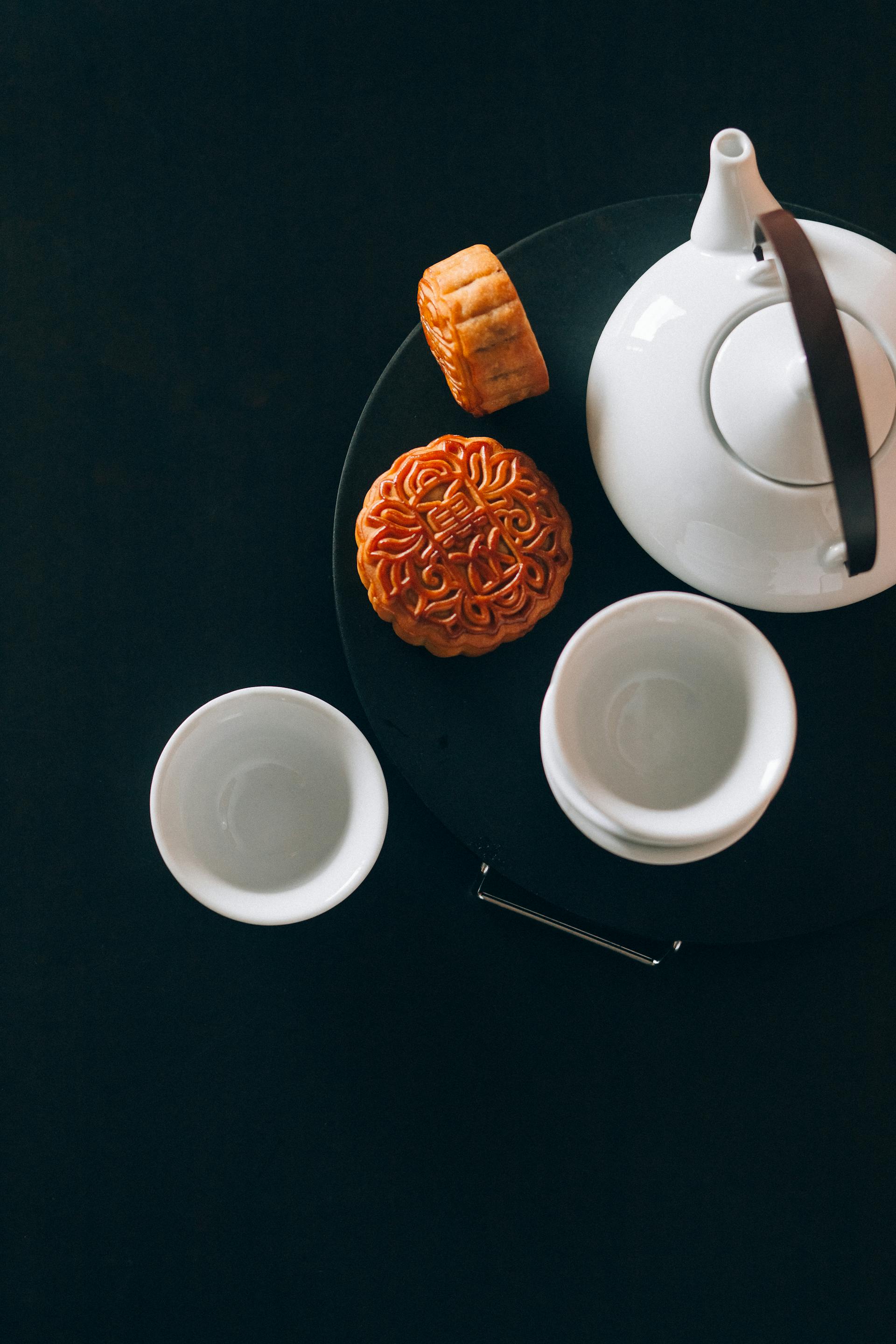 Tết trung thu, mooncake festival, mooncake, bánh trung thu, traditional cake, bánh truyền thống, festive food, món ăn lễ hội - Nataliya Vaitkevich 2