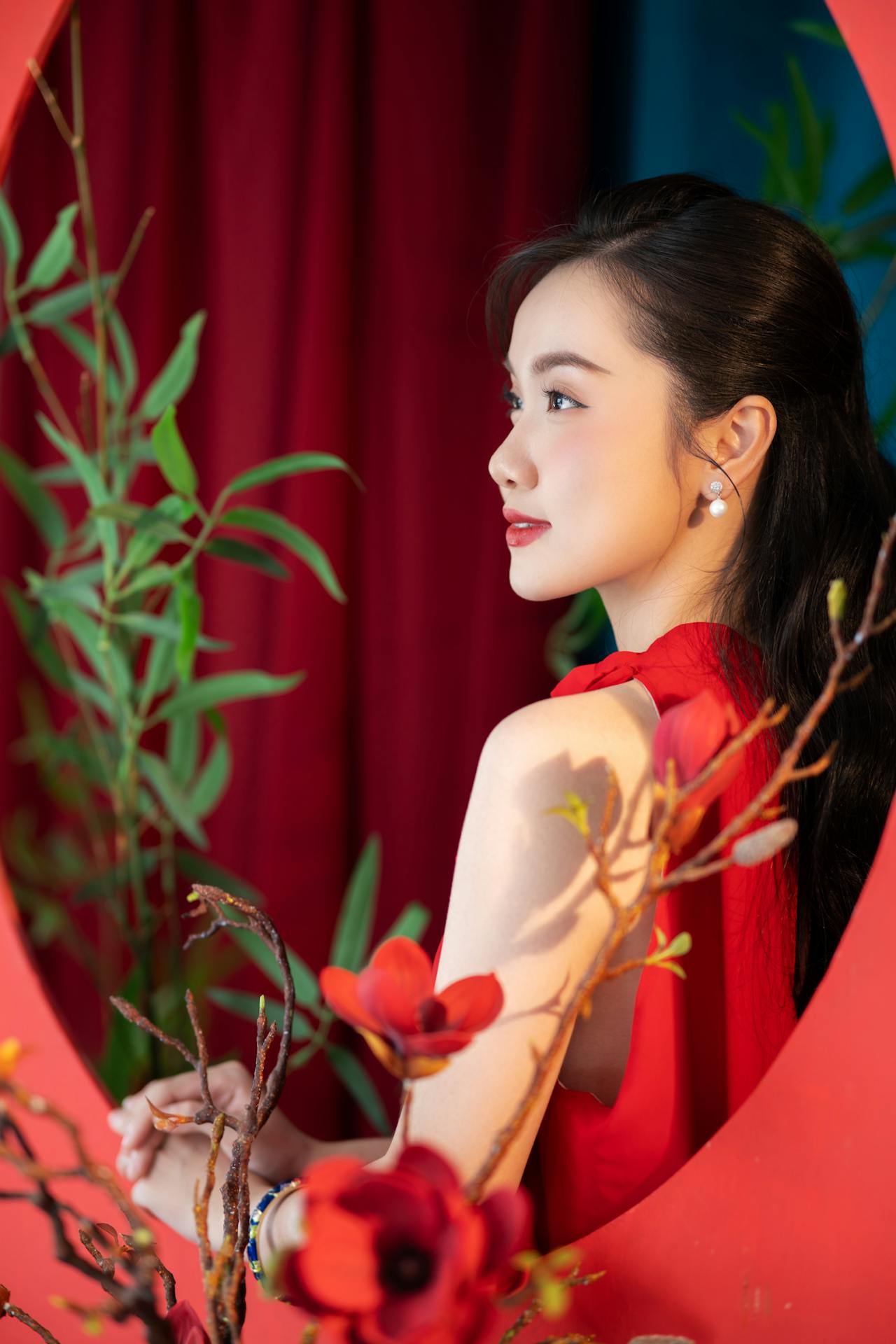Cô gái, con gái, thiếu nữ, girl, Việt Nam, truyền thống, traditional, đỏ - Andy Lee 1