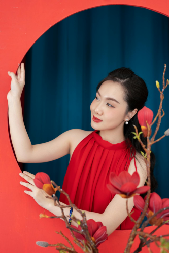 Cô gái, con gái, thiếu nữ, girl, Việt Nam, truyền thống, traditional, đỏ - Andy Lee