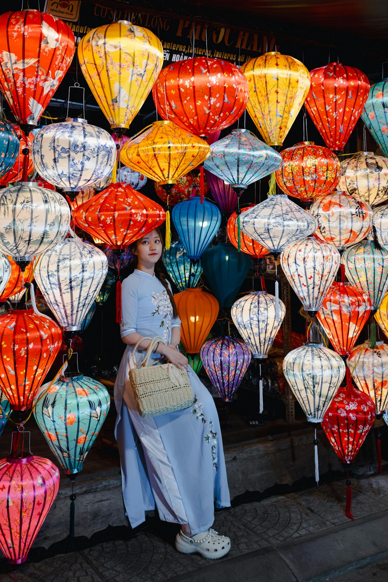 Lồng đèn, cô gái, thiếu nữ, trung thu, lễ hội truyền thống, lantern, girl, young woman, mid-autumn festival, traditional festival - Kirandeep Singh Wal