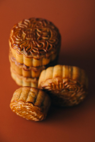 Tết trung thu, mooncake festival, mooncake, bánh trung thu, traditional cake, bánh truyền thống, festive food, món ăn lễ hội, sweet filling, nhân ngọt - Nataliya Vaitkevich 4
