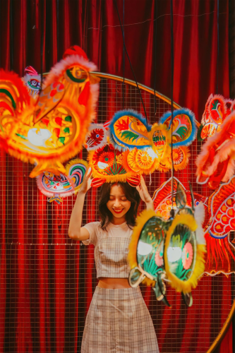 Trung thu, mid autumn, tern festival, lễ hội đèn lồng, thiếu nữ, girl, cô gái Việt, lồng đèn, Việt Nam - Sơn Ngọc 4