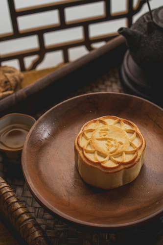 Tết trung thu, mooncake festival, mooncake, bánh trung thu, traditional cake, bánh truyền thống, festive food, món ăn lễ hội - Teddy Yang 1
