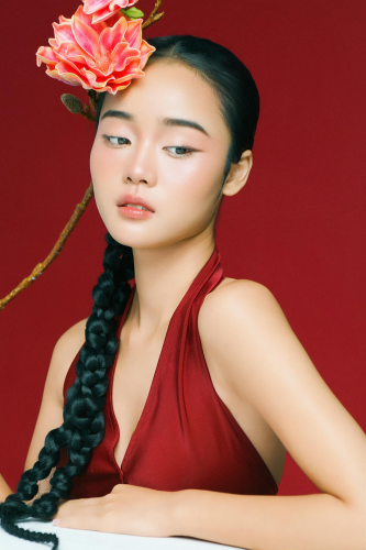 Cô gái, con gái, thiếu nữ, girl, Việt Nam, truyền thống, traditional, đỏ - Thien Le Duy