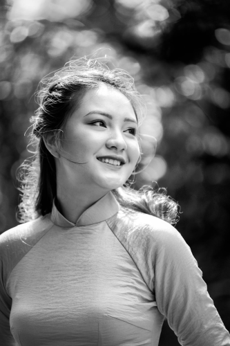 Cô gái, con gái, thiếu nữ, girl, Việt Nam, áo dài, truyền thống, trắng đen, traditional - Tien Tran