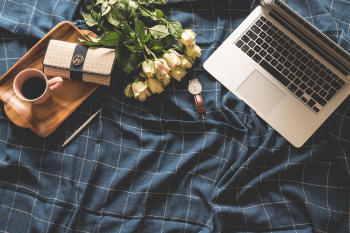 Máy tính, laptop, coffee, cà phê - LUM3N
