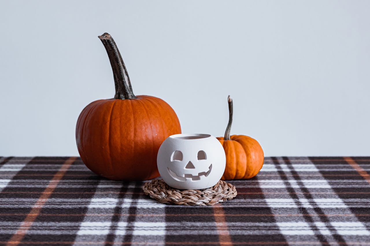 Bí đỏ, dụng cụ trang trí halloweenm kinh dị, không khí halloween, Halloween horror decorations, halloween atmosphere   - pixabay 1