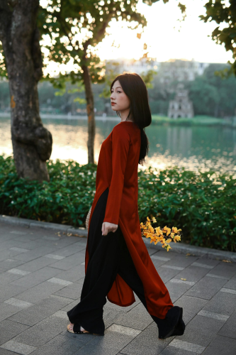 Cô gái, con gái, thiếu nữ, girl, Việt Nam, áo dài, truyền thống, traditional, Hồ Gươm, Hà Nội - Dang Hong 17