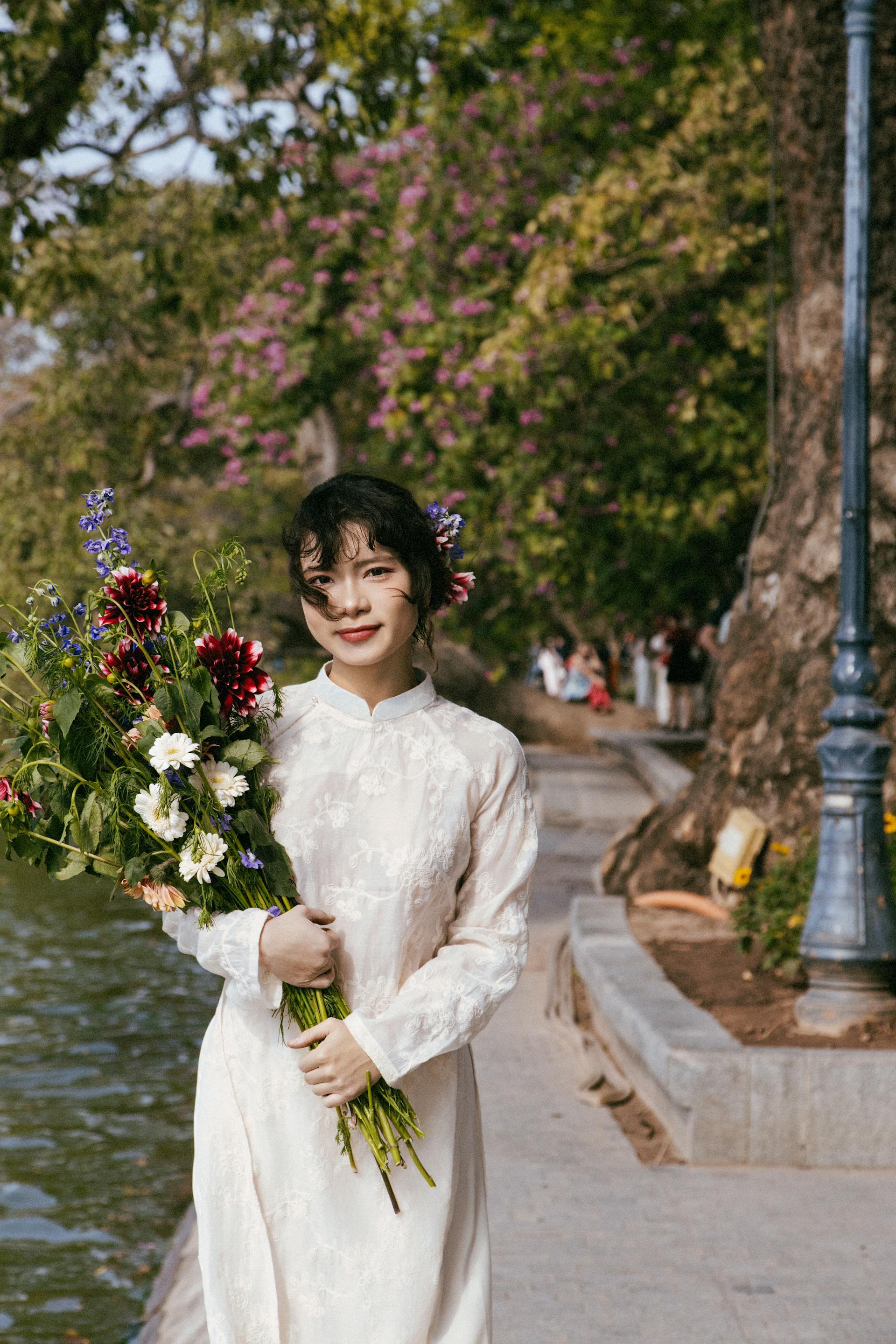 Cô gái, con gái, thiếu nữ, girl, Việt Nam, áo dài, truyền thống, traditional, Hồ Gươm, Hà Nội - Dang Hong 39